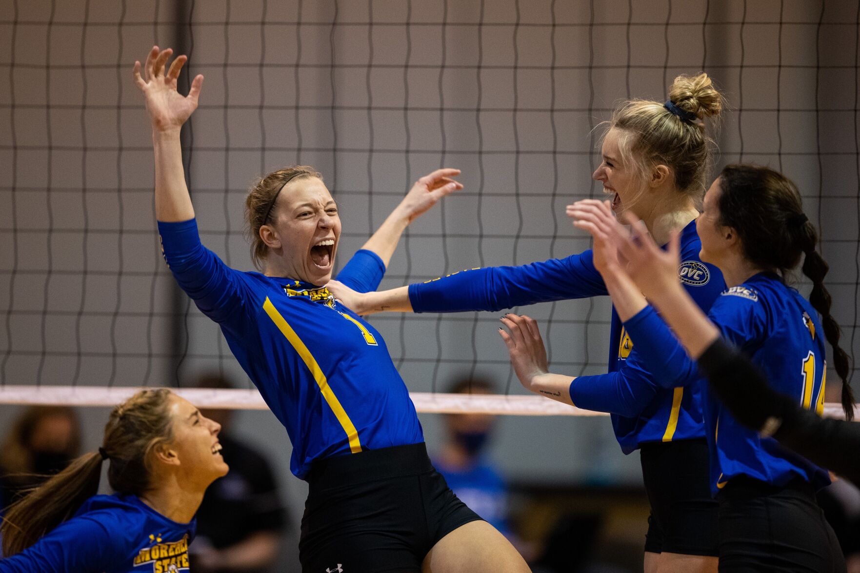 041521-owh-spo-cuvolley-ar03.JPG